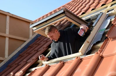 Pose de fenêtres de toit Velux au Lion-d'Angers